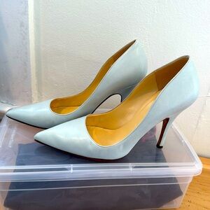 listing-status-banner